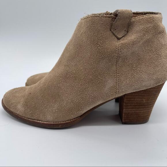 Madewell, Suede Ankle Bootie, Size 10, 3" Heel. Excellent condition! - Picture 2 of 9